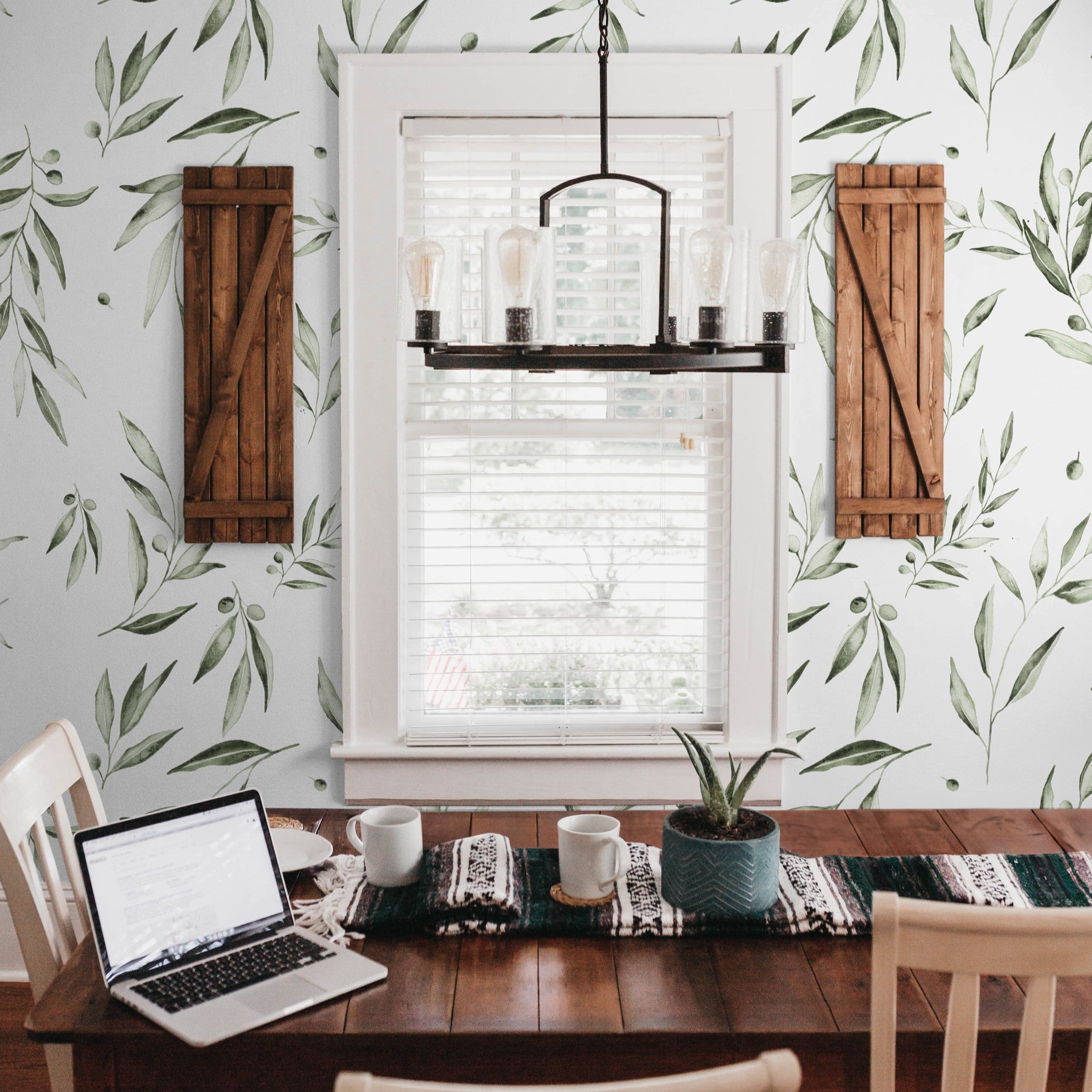Modern wallpaper installation